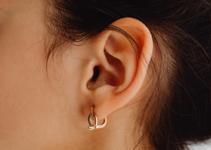 centro-auditivo-adeje-mocos-oído